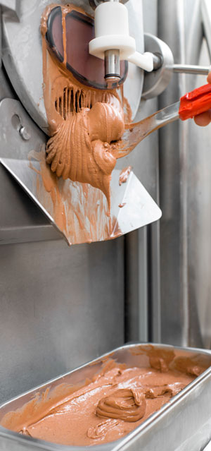 making-ice-cream-long