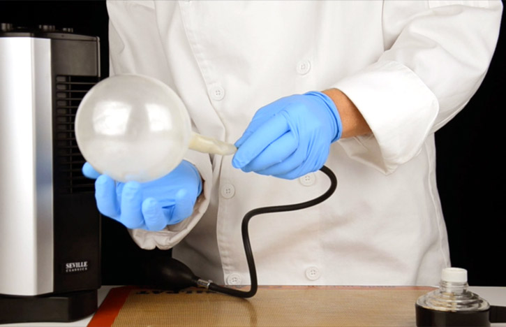 Sugar blowing Isomalt Sphere cooling