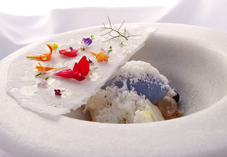 Violet ice cream yogurt frost by Chef Jordi Cruz