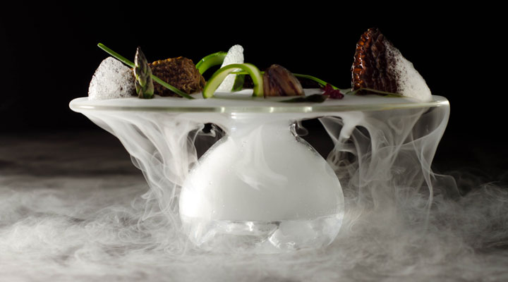 Stuffed Morels, Thyme Air, Port Gel,Oak Moss Dry Ice Vapor