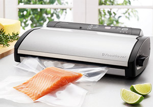 Sous vide vacuum sealer