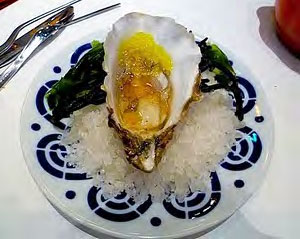 Caviaroli on oysters