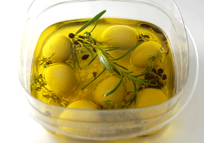 Spherical olives macerating-720