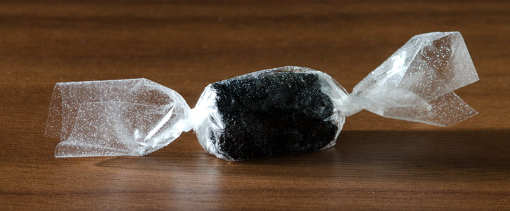 Black Garlic Caramel with Edible Wrapper -single